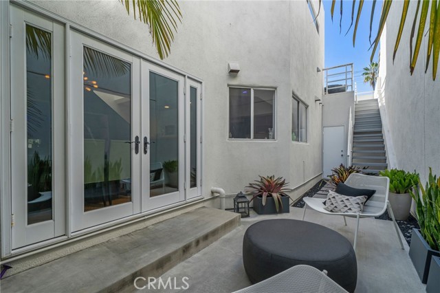 Detail Gallery Image 12 of 48 For 620 Harbor St #6,  Venice,  CA 90291 - 3 Beds | 2/1 Baths