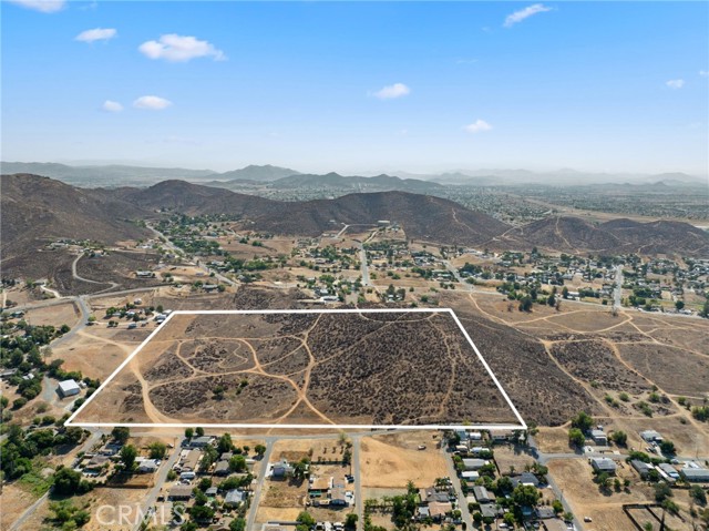 Detail Gallery Image 8 of 56 For 34104005 Palm Dr, Menifee,  CA 92587 - – Beds | – Baths