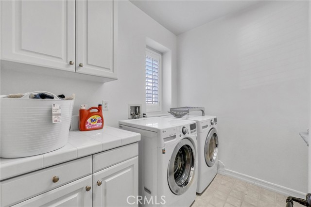 1832 Catlin Street, Fullerton CA: https://media.crmls.org/medias/7abc53f5-9fff-420f-9672-7926704e2a30.jpg