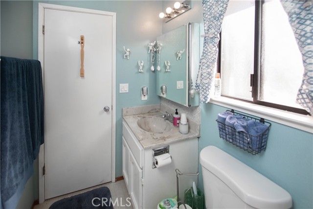 Detail Gallery Image 14 of 33 For 2645 Clipper Ln, Lakeport,  CA 95453 - 3 Beds | 2 Baths