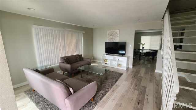 Detail Gallery Image 16 of 60 For 11525 Haro Ave, Downey,  CA 90241 - – Beds | – Baths