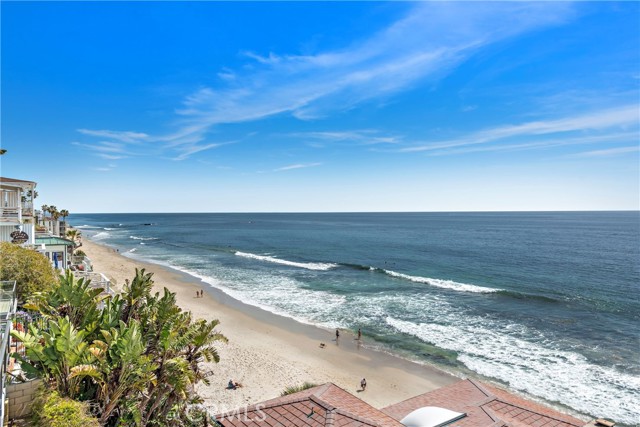 Detail Gallery Image 11 of 16 For 729 Gaviota Dr #5,  Laguna Beach,  CA 92651 - 1 Beds | 1/1 Baths