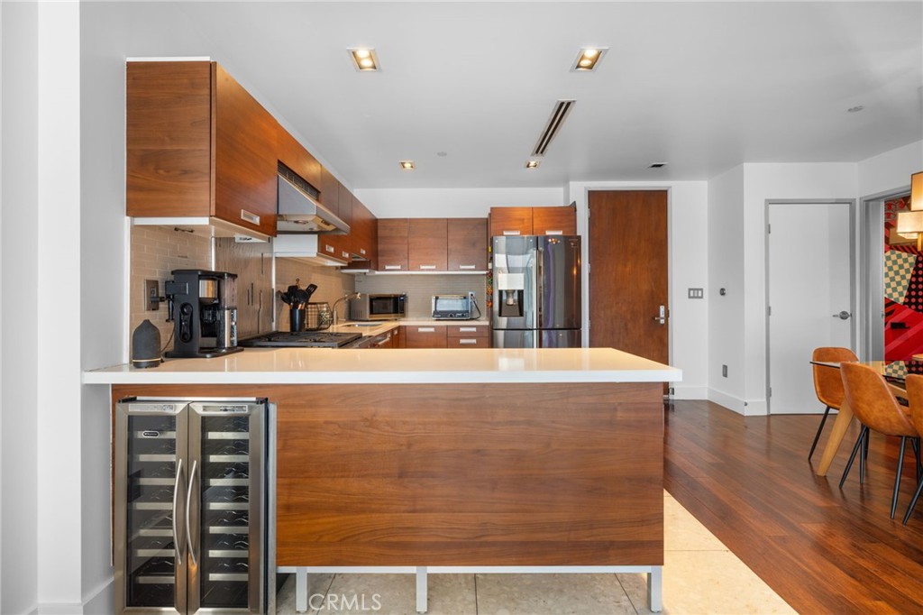 7ac0a771 5e21 400b 84b1 08bf18f71127