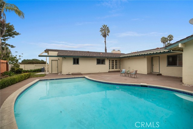 2808 Via Anacapa, Palos Verdes Estates, California 90274, 4 Bedrooms Bedrooms, ,1 BathroomBathrooms,Residential,For Sale,Via Anacapa,PV24206122