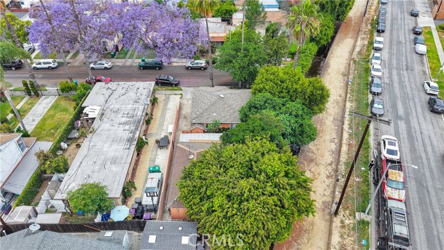 470 E Home Street, Long Beach CA: https://media.crmls.org/medias/7ac29b93-ee3d-4e1a-b939-db6847080ffd.jpg