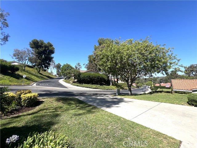 Detail Gallery Image 14 of 21 For 23582 via Benavente, Mission Viejo,  CA 92692 - 2 Beds | 2 Baths