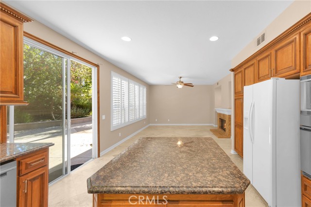 MLS #OC25234002 image #20