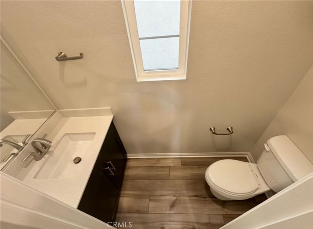 https://media.crmls.org/medias/7ac47487-4900-4240-96ff-3e4d24643892.jpg?preset=X-Large