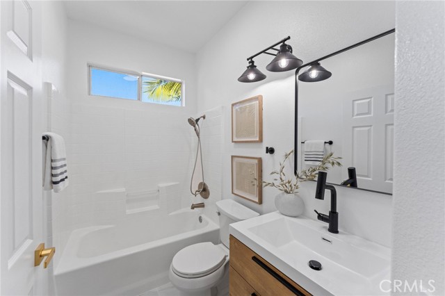 Detail Gallery Image 25 of 49 For 29 Hulsea, Aliso Viejo,  CA 92656 - 3 Beds | 3 Baths