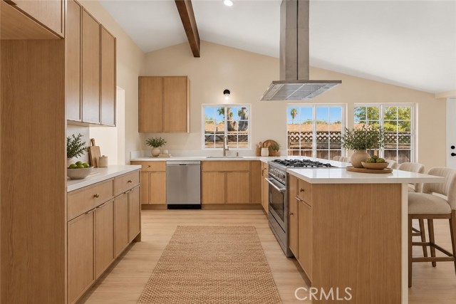 5714 Comanche Ave, Los Angeles, CA 91367 photo 8