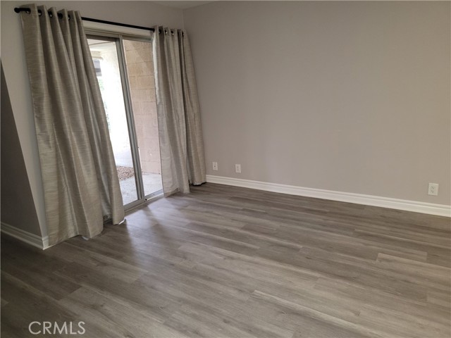 Detail Gallery Image 2 of 6 For 470 N Villa Ct #107,  Palm Springs,  CA 92262 - 1 Beds | 1 Baths