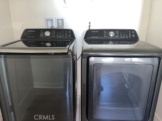 15992 Jaime Lane, Fontana CA: https://media.crmls.org/medias/7ac61142-5b34-4677-9406-b85368a26586.jpg