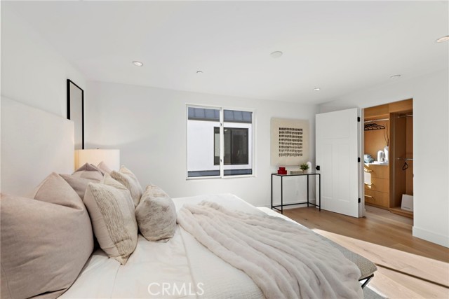 Detail Gallery Image 15 of 29 For 20462 Santa Ana Ave #F,  Newport Beach,  CA 92660 - 3 Beds | 3 Baths