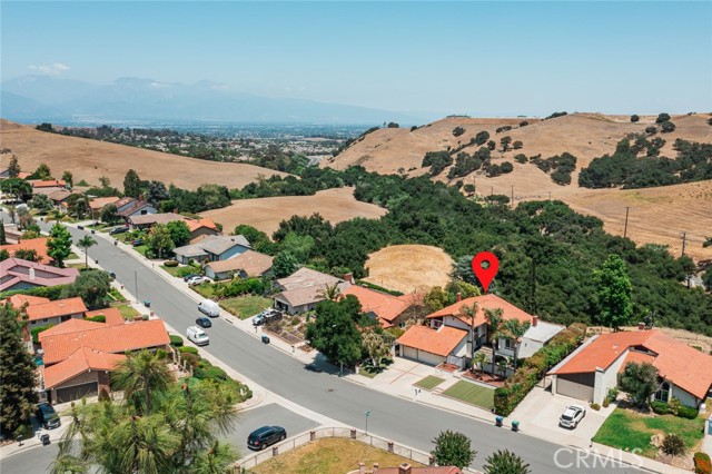 15539 Feldspar Drive, Chino Hills CA: https://media.crmls.org/medias/7ac70c6b-dc05-4aaf-84a0-a33242a92272.jpg