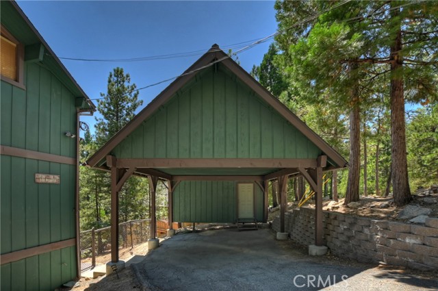 Detail Gallery Image 41 of 43 For 590 Pioneer Rd, Lake Arrowhead,  CA 92352 - 4 Beds | 3 Baths