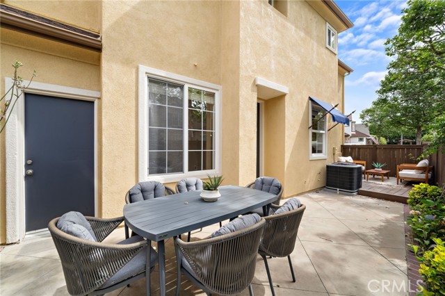 Image 27 of 40 For 25 Harwick Court