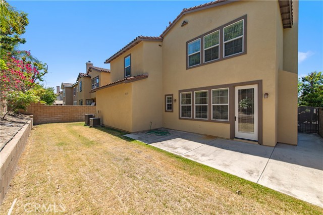 10324 BOLD RED Drive, Rancho Cucamonga CA: https://media.crmls.org/medias/7ac7b6ae-681a-4b16-8ab2-928590f87b82.jpg