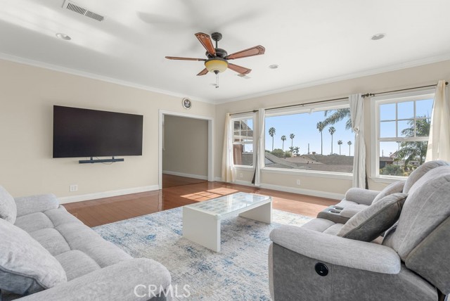 Detail Gallery Image 22 of 38 For 2500 Anabas Ave, San Pedro,  CA 90732 - 5 Beds | 5 Baths