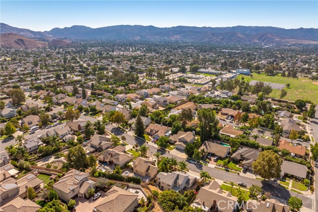 Detail Gallery Image 49 of 50 For 4231 Roxbury St, Simi Valley,  CA 93063 - 4 Beds | 2/1 Baths