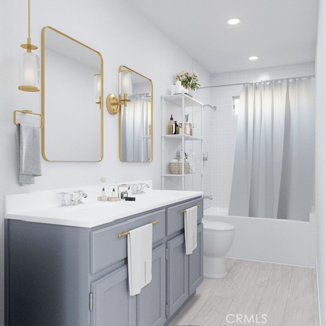 Hallway bath