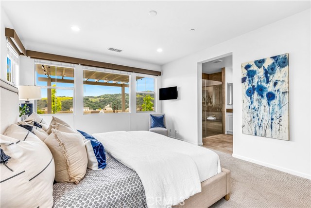 35 Cantar Street, Rancho Mission Viejo CA: https://media.crmls.org/medias/7ac8f7ca-3bca-4521-9748-8e6f5a019e2c.jpg