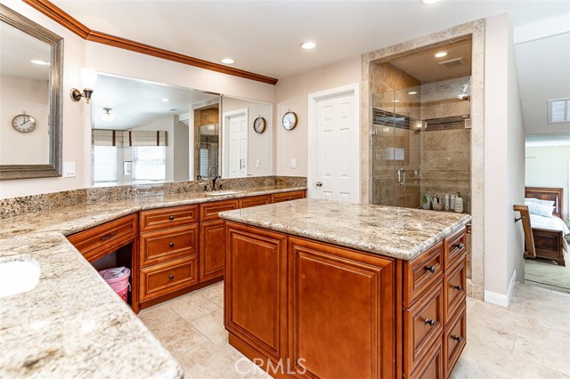 Image 22 of 37 For 2826 Larkspur Avenue