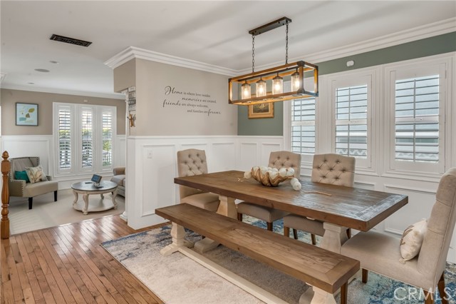 Detail Gallery Image 16 of 38 For 309 21st, Huntington Beach,  CA 92648 - 4 Beds | 3/1 Baths