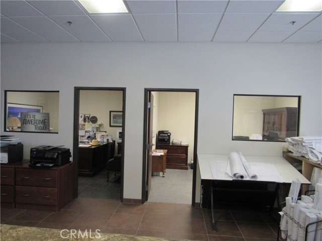 12855 Production Place, Victorville, California 92395, ,Commercial Lease,For Rent,12855 Production Place,CRHD24140262