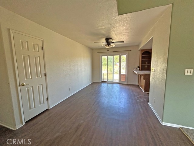 14402 Boxtree Street, Lake Hughes CA: https://media.crmls.org/medias/7ac9e320-5f77-4c71-b2cf-edd4d6b630c0.jpg