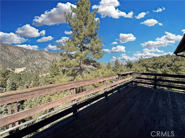 Detail Gallery Image 3 of 29 For 2200 St Anton Dr, –,  CA 93222 - 3 Beds | 3 Baths
