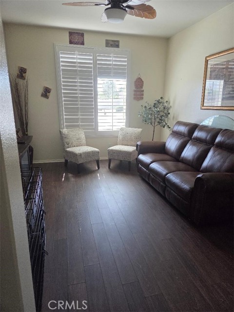 Detail Gallery Image 5 of 11 For 18924 Vinca, Apple Valley,  CA 92308 - 2 Beds | 2 Baths