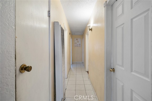 Detail Gallery Image 7 of 24 For 932 W Spruce St, Compton,  CA 90220 - 2 Beds | 1 Baths