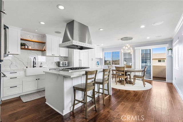 Detail Gallery Image 3 of 22 For 225 Avenida De La Grulla a,  San Clemente,  CA 92672 - 4 Beds | 3/1 Baths