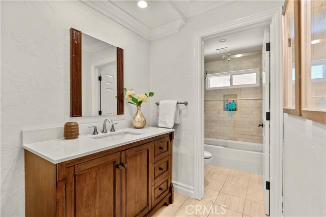 Detail Gallery Image 29 of 57 For 19151 Fowler, Santa Ana,  CA 92705 - 5 Beds | 4 Baths