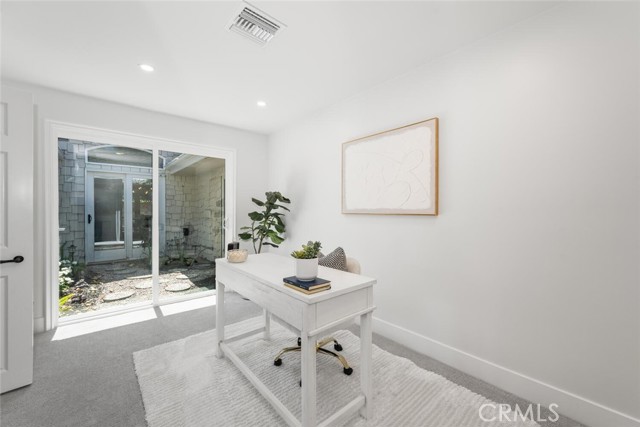 Image 14 of 72 For 2961 Walker Lee Drive