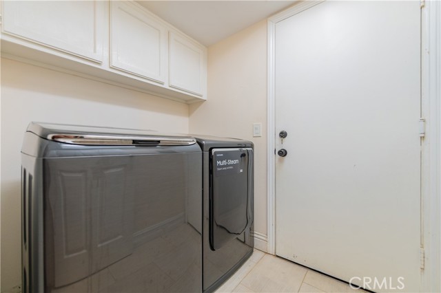 10 La Quinta, Irvine CA: https://media.crmls.org/medias/7acc94c8-a251-448f-b2a4-c4f8037b9fda.jpg