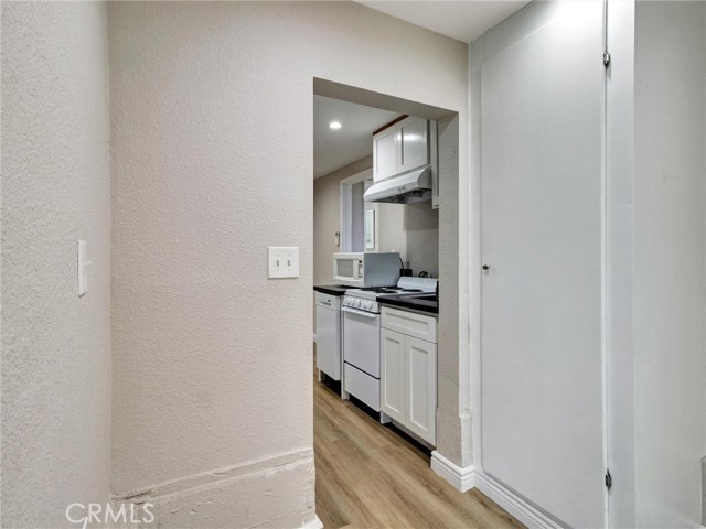 Detail Gallery Image 28 of 36 For 985 1/2 Dexter St, Los Angeles,  CA 90042 - 0 Beds | 1 Baths