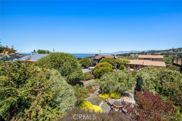 373 Bristol Street, Cambria CA: https://media.crmls.org/medias/7acdd10a-1bd0-48dc-9dd3-a2639453e36e.jpg