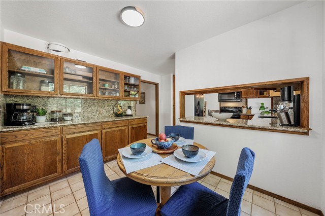 Detail Gallery Image 12 of 56 For 10512 Rosa Trl, Kelseyville,  CA 95451 - 3 Beds | 4 Baths