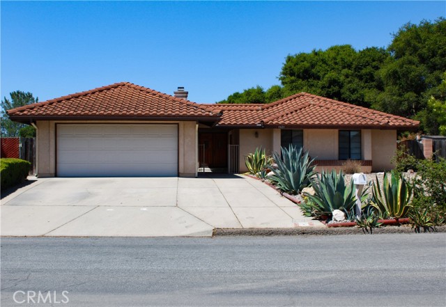 Detail Gallery Image 1 of 15 For 1121 Craig Dr, Lompoc,  CA 93436 - 4 Beds | 2 Baths