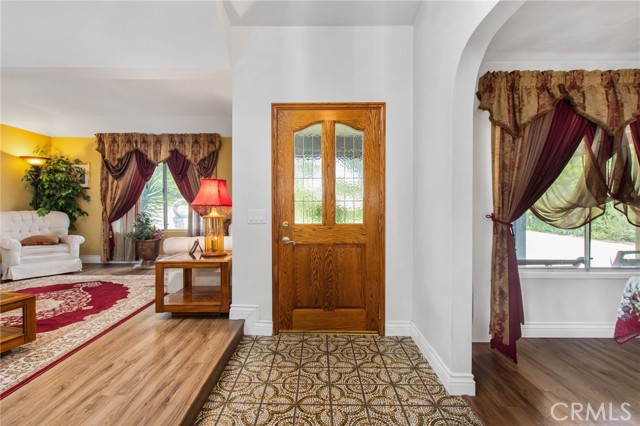 Detail Gallery Image 15 of 45 For 5404 Ridgeview Ave, Rancho Cucamonga,  CA 91737 - 4 Beds | 2/1 Baths