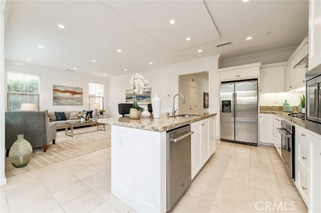 Detail Gallery Image 9 of 19 For 97 Decker, Irvine,  CA 92620 - 3 Beds | 2/1 Baths