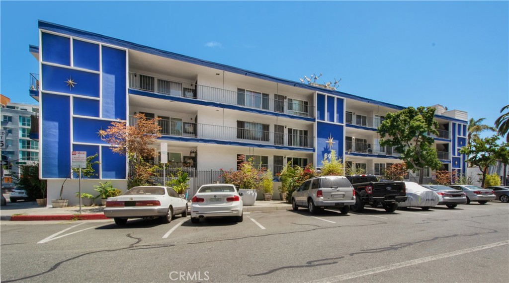 801 E 1st Street #15