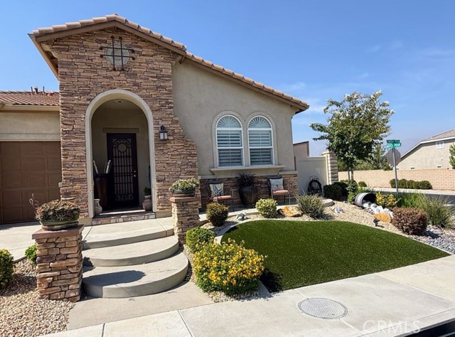 1576 Lindsey Peak, Beaumont CA: https://media.crmls.org/medias/7ad23606-16f4-4f18-bbdc-7362ef689afc.jpg