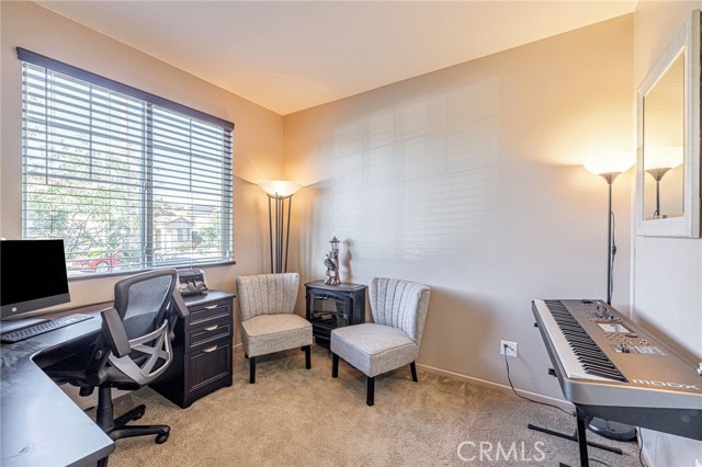 2534 Mapleleaf Terrace, Palmdale CA: https://media.crmls.org/medias/7ad251ac-ca63-4c09-a39f-dacacda64c3f.jpg