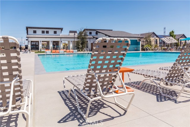 Detail Gallery Image 61 of 65 For 4110 S S. Sunflower Paseo #200, Ontario,  CA 91761 - 3 Beds | 2/1 Baths