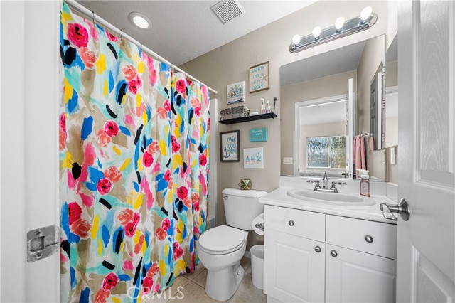 Detail Gallery Image 22 of 38 For 31923 Corte De Pinos, Winchester,  CA 92596 - 4 Beds | 3/1 Baths