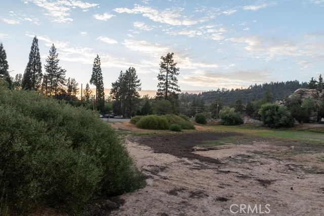 Detail Gallery Image 10 of 32 For 10 Sierra View Dr, Arrowbear,  CA 92382 - – Beds | – Baths