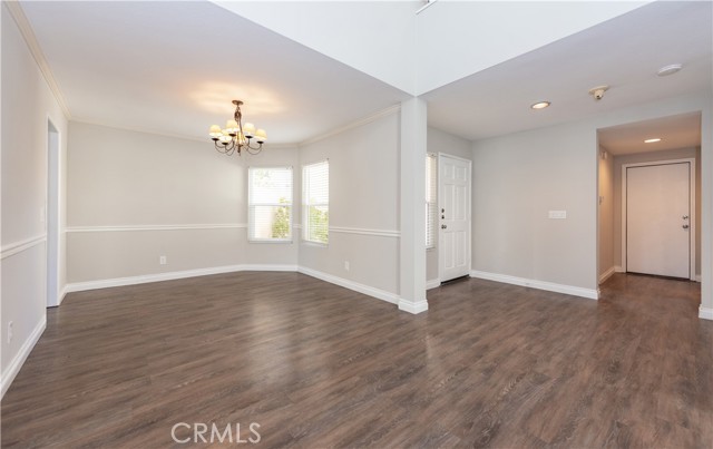 Detail Gallery Image 5 of 30 For 29 Almeria, Irvine,  CA 92614 - 4 Beds | 3 Baths