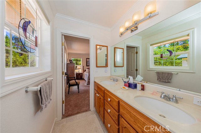 53235 Finegold Creek Court, North Fork CA: https://media.crmls.org/medias/7ad5de7a-3c02-4039-90b3-66855f9231f9.jpg